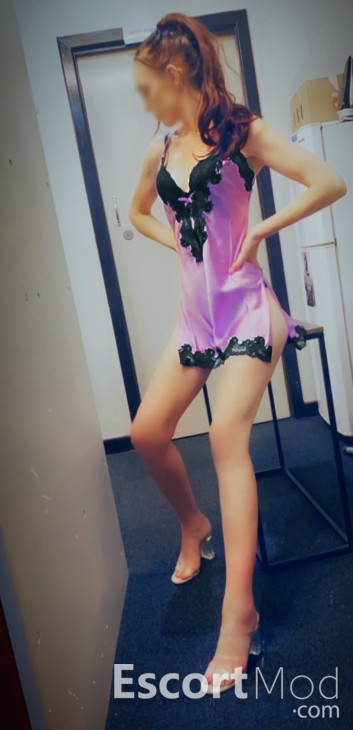 Selena Stevens Selena Stevens