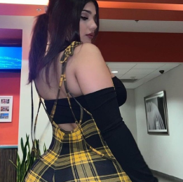 Mia