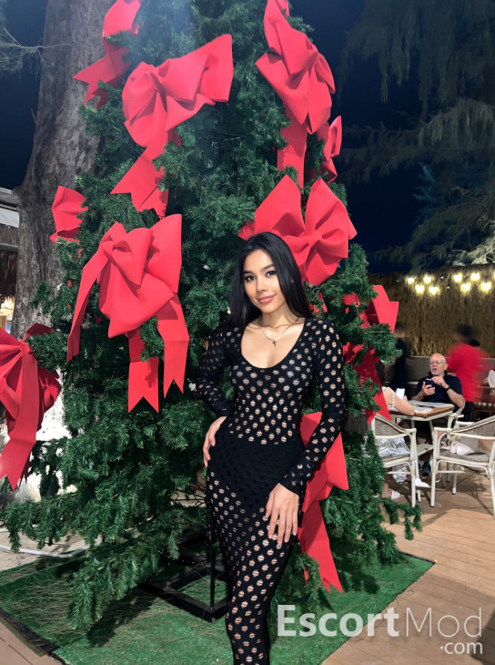 Celine Pham 