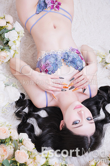 Aizawa Eru