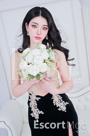 Aizawa Eru