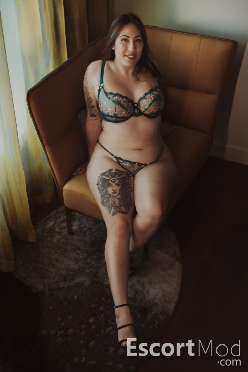 Frankie Sinclair Frankie Sinclair